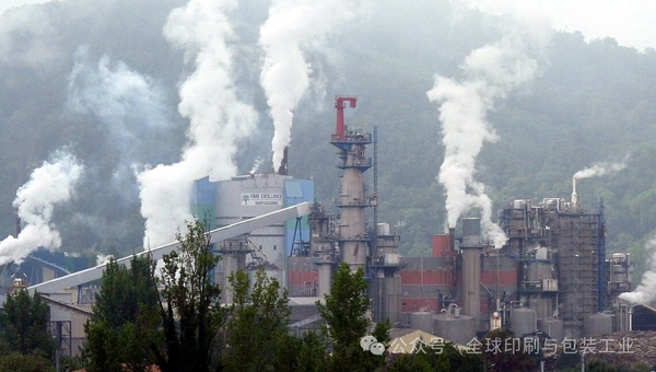 原材料暴漲瀕臨倒閉！法國政府掏12億拯救紙業集團，但代價極其苛刻！